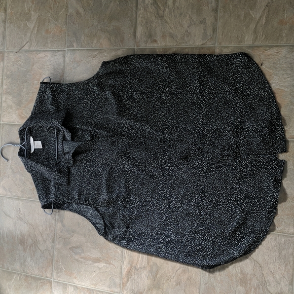 H&M // Semi-Sheer Speckled Sleeveless Blouse size 12 - Picture 2 of 4